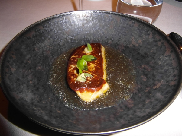 Foie gras poêlé du Quinzième / Crédit Photo : Laura Bruneau